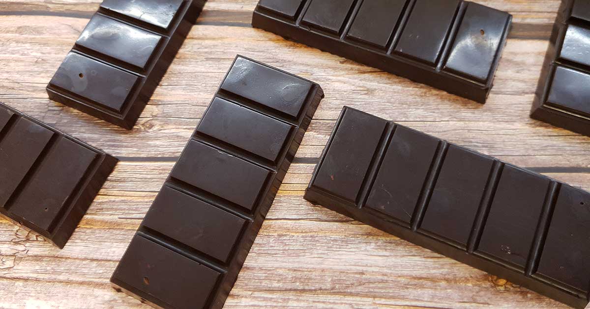 chunky hazelnut wholenut raw chocolate bars