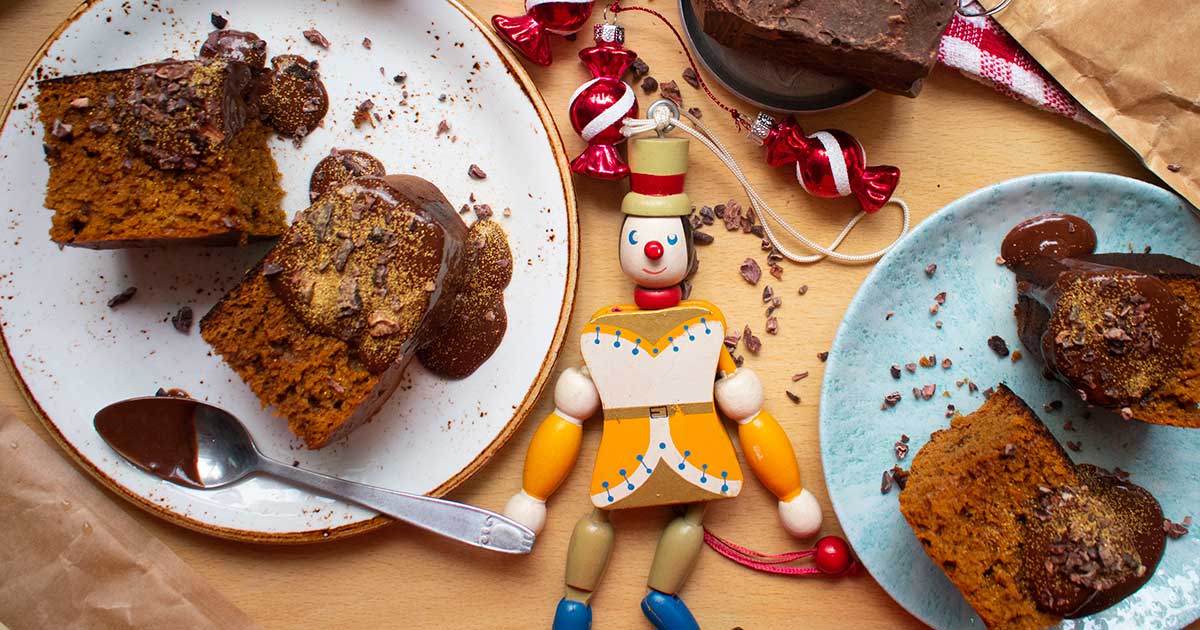 Double Raw Cacao Gingerbread Cake