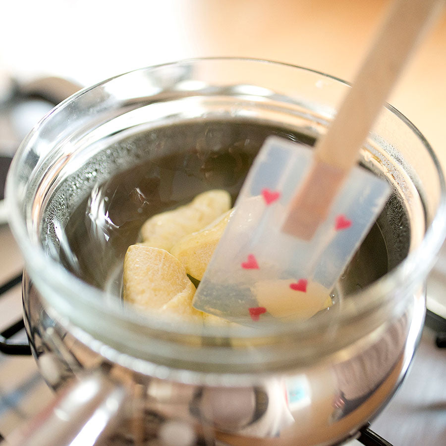 melting cacao butter