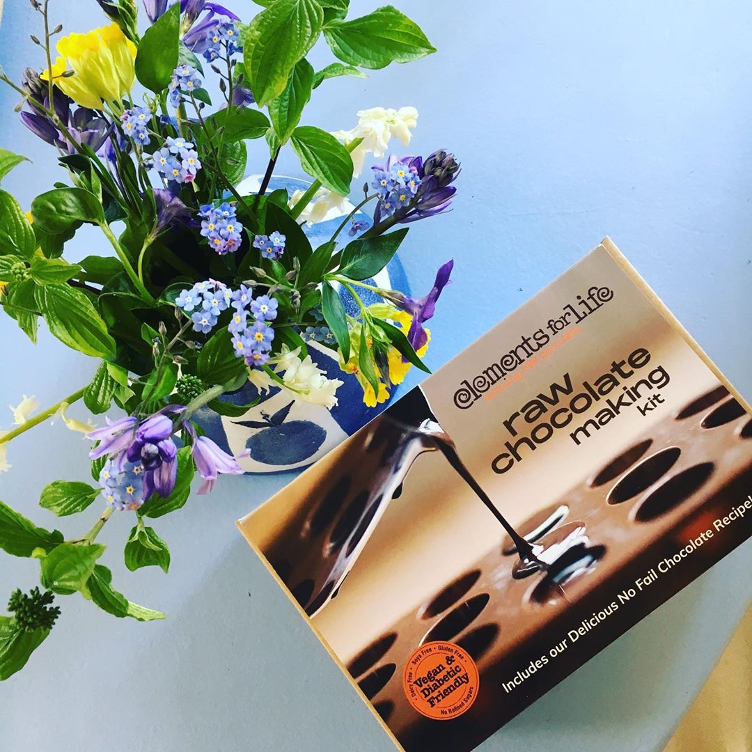 raw chocolate kit gift
