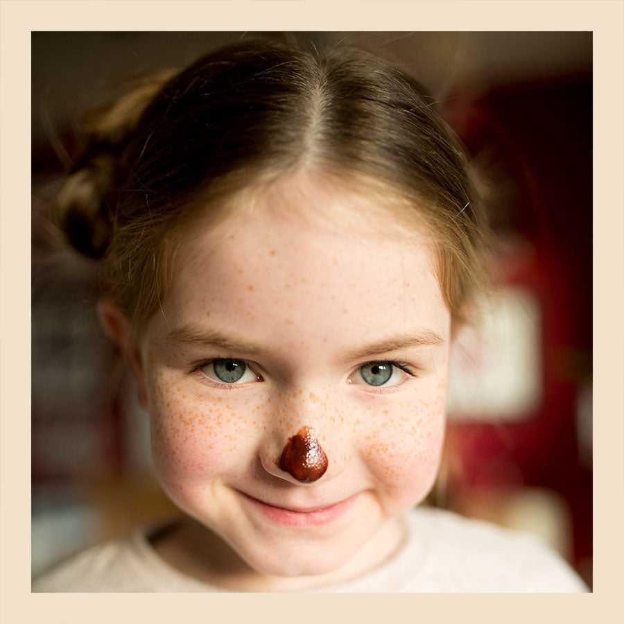 making raw chocolate is so easy its child's play